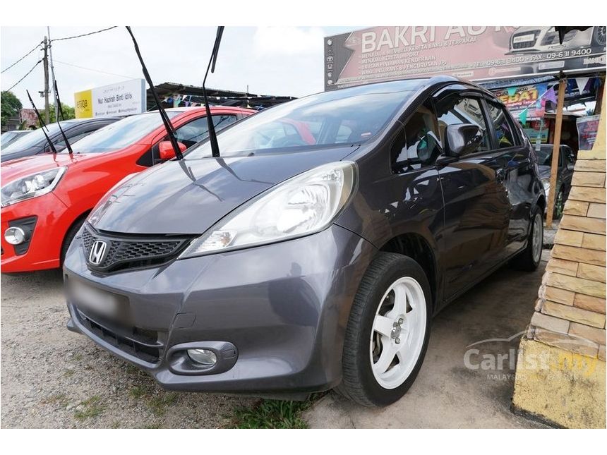 Honda Jazz 2014 I Vtec 15 In Terengganu Automatic Hatchback Grey