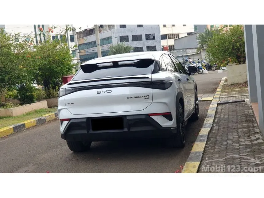 2025 BYD Sealion 7 Performance SUV