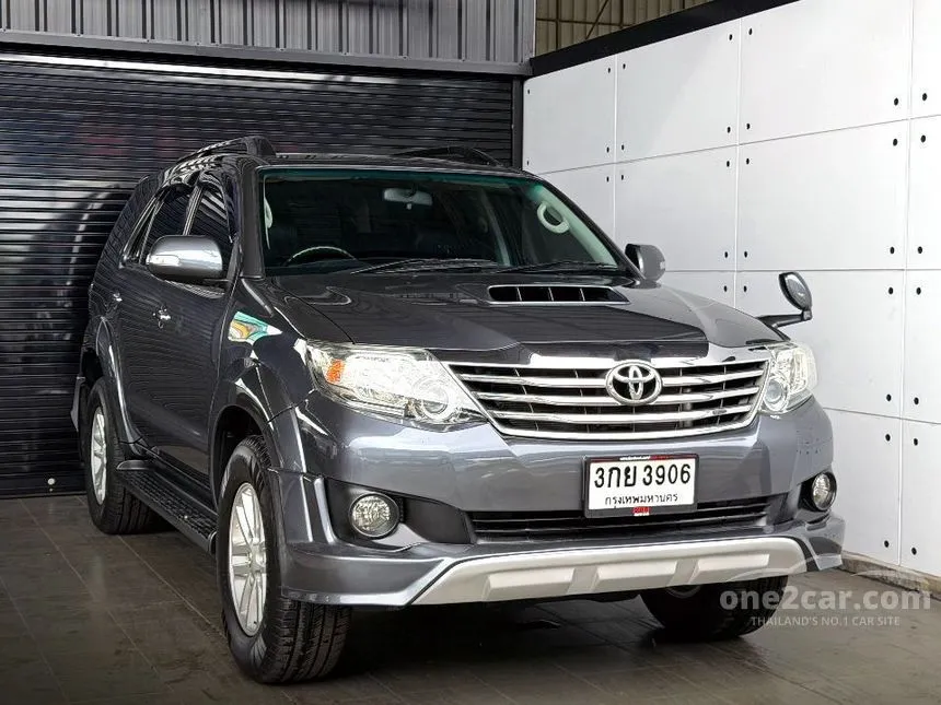 2014 Toyota FORTUNER V SUV