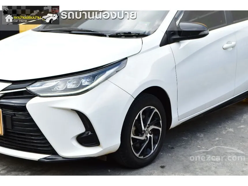 2021 Toyota Yaris Ativ Sport Sedan