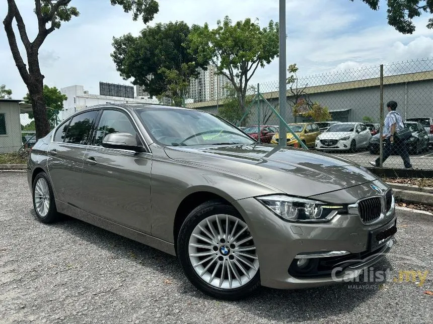 2016 BMW 318i Luxury Sedan