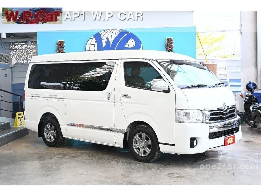 2018 Toyota VENTURY G Van