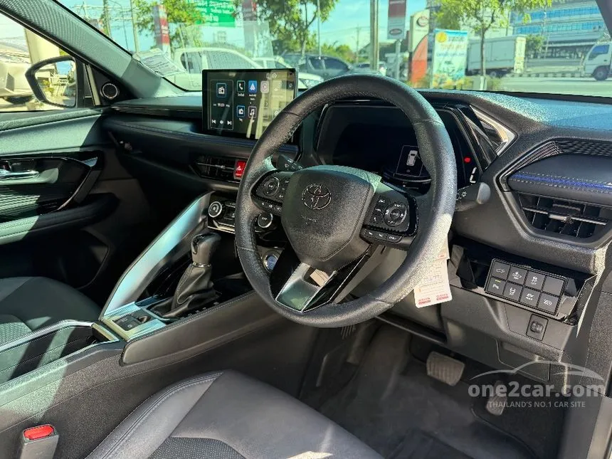 2024 Toyota Yaris Cross HEV Premium Luxury SUV