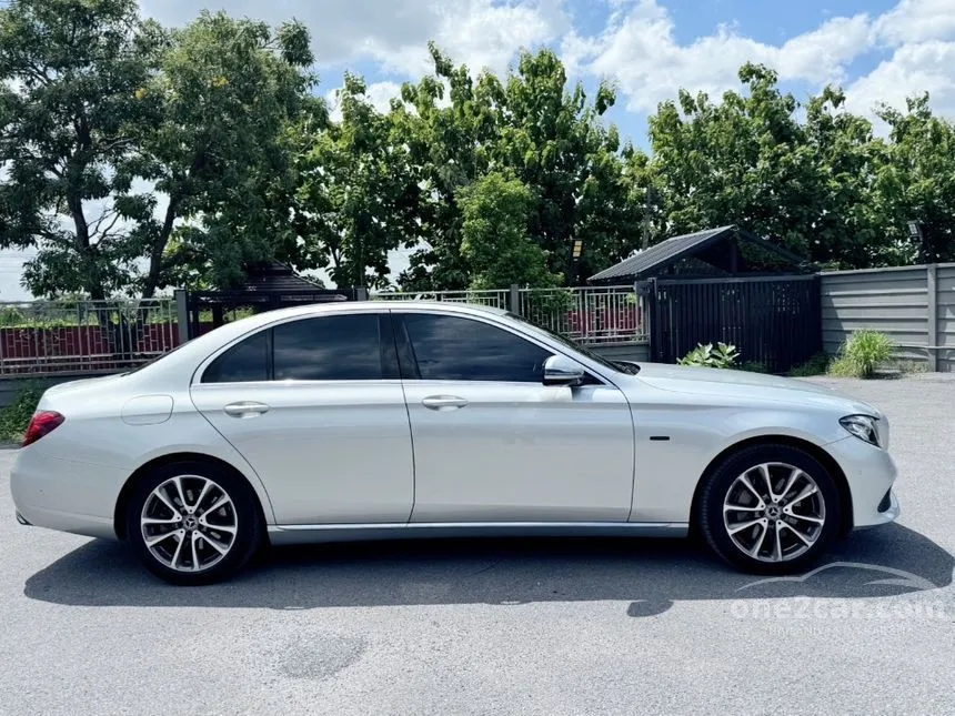 2019 Mercedes-Benz E350 e Avantgarde Sedan