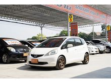 2011 Honda Jazz 1.5 (ปี 08-14) V i-VTEC Hatchback AT