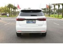 2025 BYD M6 0.0 Superior Captain 6 Seater MPV