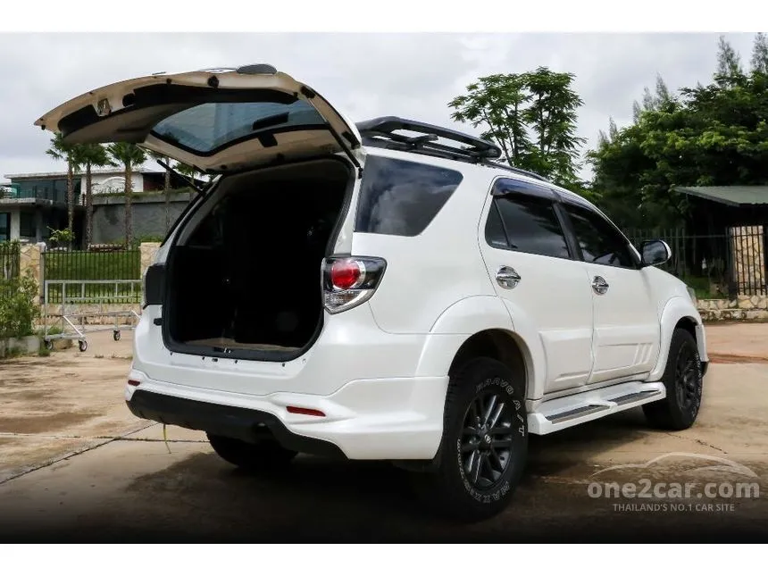 2015 Toyota Fortuner V SUV