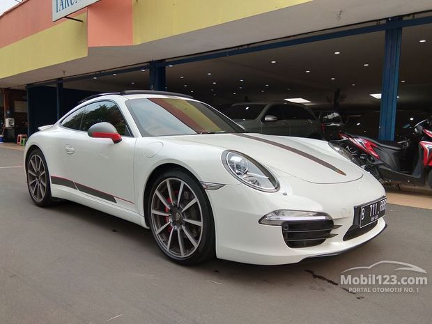 Porsche 911 Mobil bekas dijual di Indonesia - Dari 11 