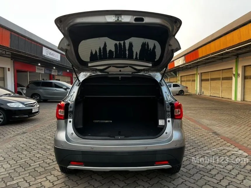 2022 Suzuki SX4 S-Cross Hatchback