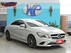2015 Mercedes-Benz CLA180 1.6 Urban Coupe