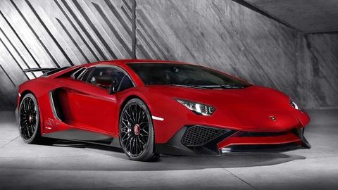 Meet Lamborghini's Most Extreme Aventador: The LP750-4 SV