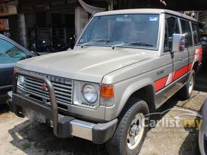 1990 Mitsubishi Pajero 2.6 SUV -- WELL MAINTAINED --