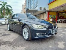 BMW 320i F30 Luxury 2013, Pjk Pjg & KM: 38rb record