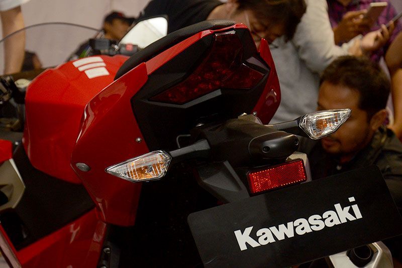 New Kawasaki Ninja 250 dari Balik Lensa Kamera 14