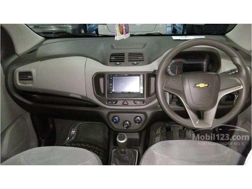 chevrolet spin ringan kredit LTZ Jawa 2014 Mobil 1.5 Jual di Timur Spin Chevrolet