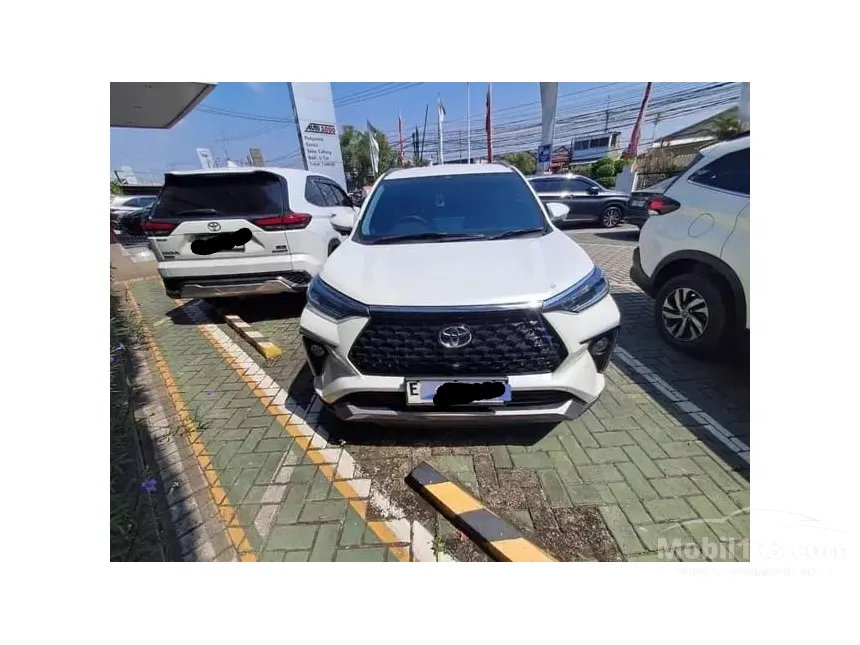 2024 Toyota Veloz Q MPV
