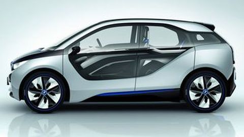 Boss BMW Ungkap Mobil Hybrid Baru