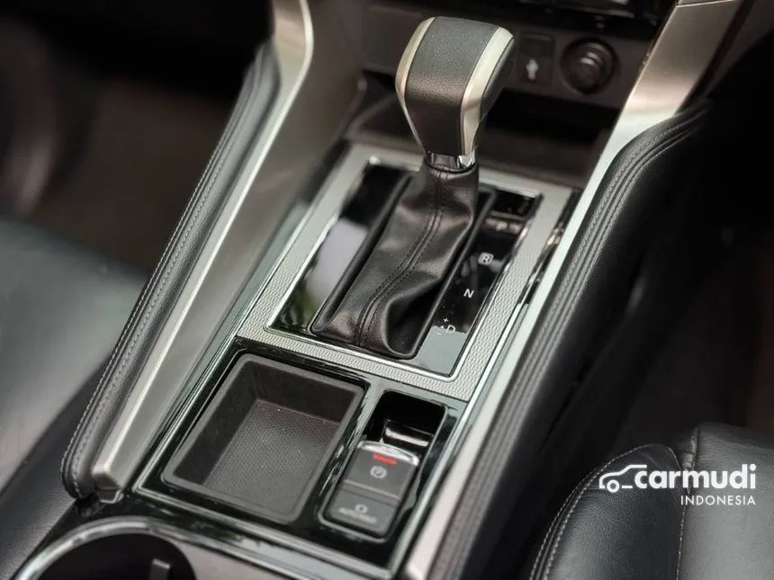 2023 Mitsubishi Pajero Sport Dakar 4x2 SUV