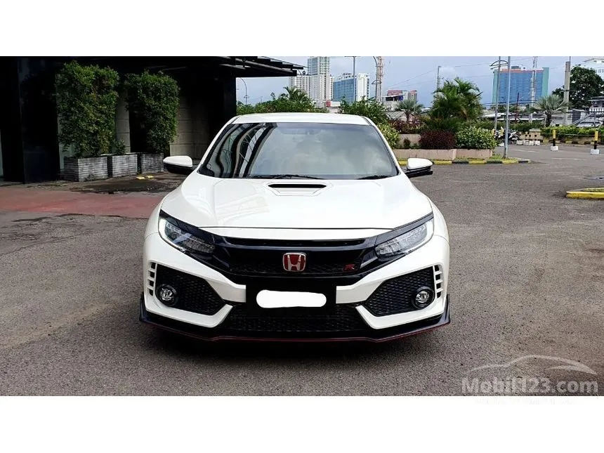 Jual Mobil Honda Civic 2017 Type R 2.0 di DKI Jakarta Manual Hatchback Putih Rp 745.000.000