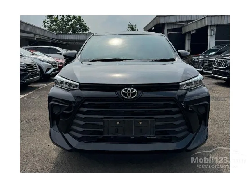 Jual Mobil Toyota Avanza 2024 E 1.3 di Banten Manual MPV Hitam Rp 212.100.000