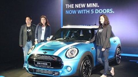 Keliling Jakarta Bersama MINI