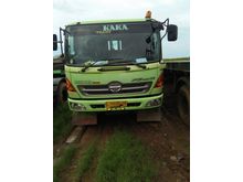 Hino FG 235 TI 7.7 MT Truk Tractor Head Surabaya