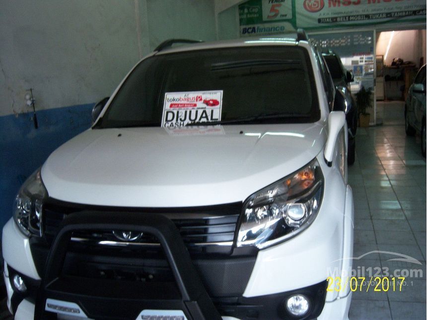 Jual Mobil Toyota Rush 2015 TRD Sportivo 1.5 di DKI 