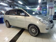 2005 Toyota Kijang Innova 2.0 V MPV