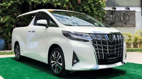 Rekomendasi Sewa Mobil di Surabaya dan Sekitarnya, Ada Alphard Juga