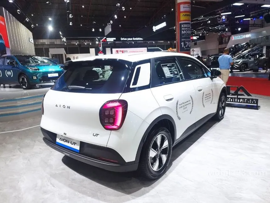 2026 GAC AION UT Standard Hatchback