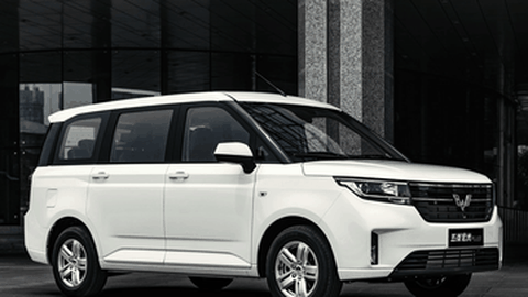Wuling Hong Guang Plus, MPV China Kakak Confero Diluncurkan