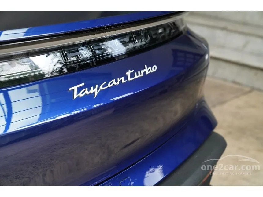 2022 Porsche Taycan Turbo Sedan