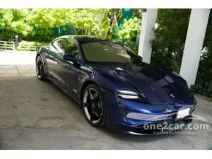 2022 Porsche Taycan Turbo Sedan