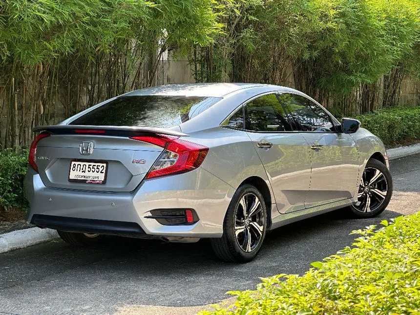 2019 Honda Civic Turbo RS Sedan