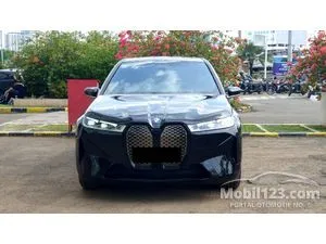 2025 BMW iX xDrive40 Sport SUV