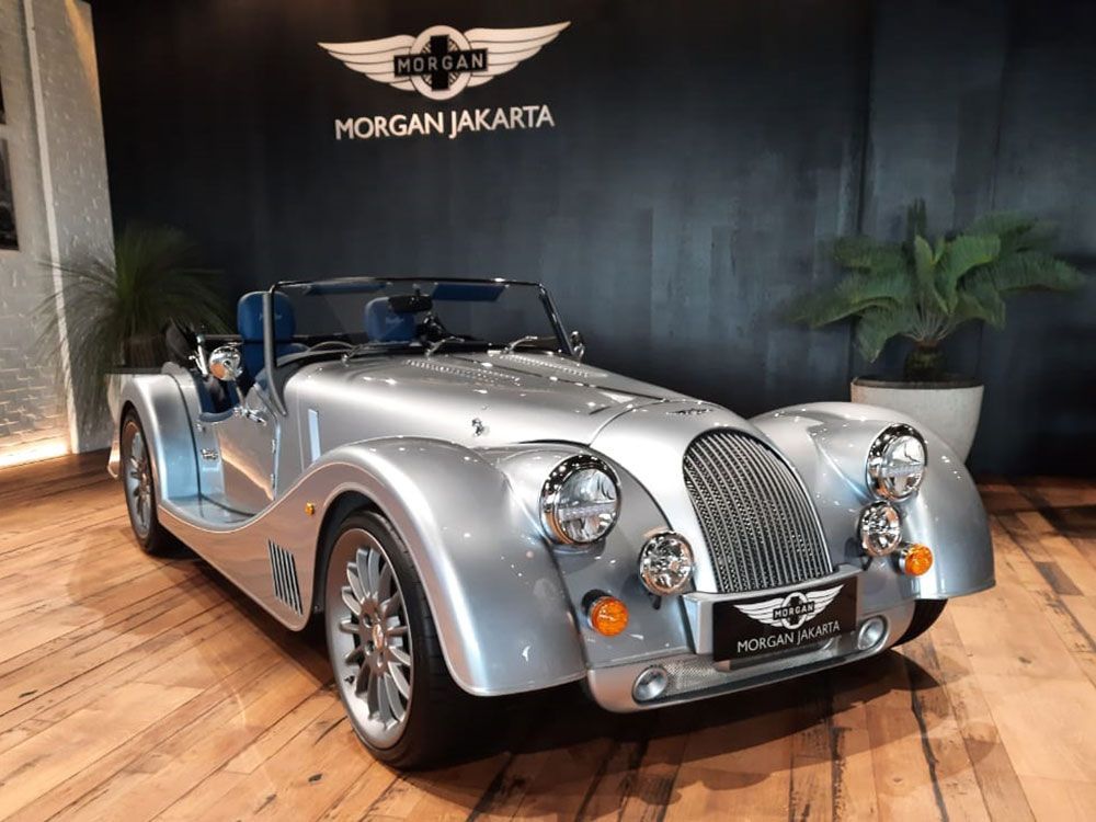 Morgan Plus Four dan Six Goda Penggila Mobil Klasik