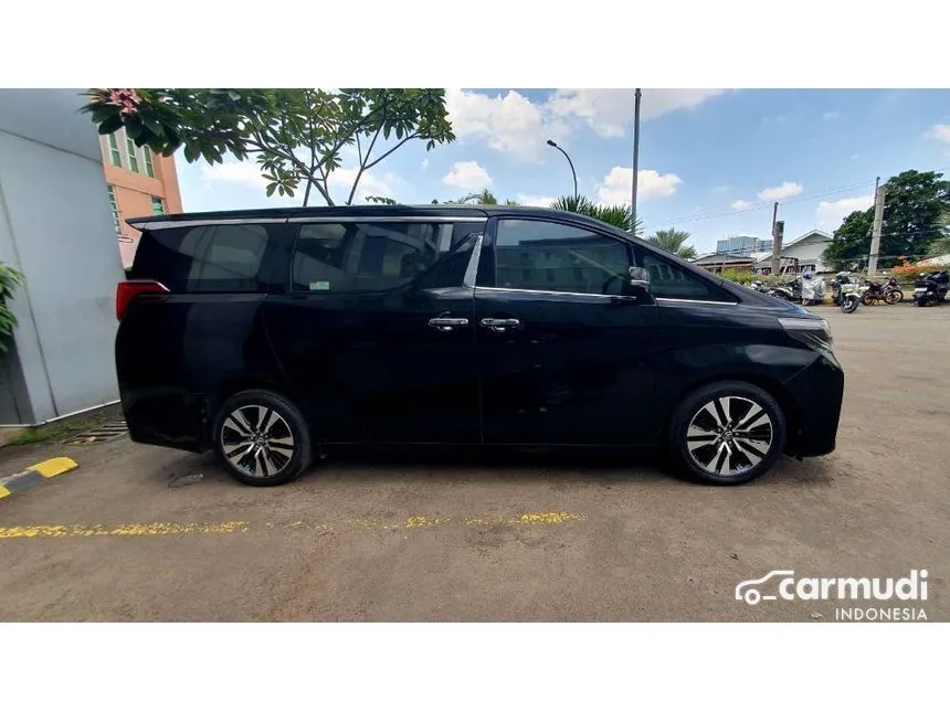 2018 Toyota Alphard G MPV