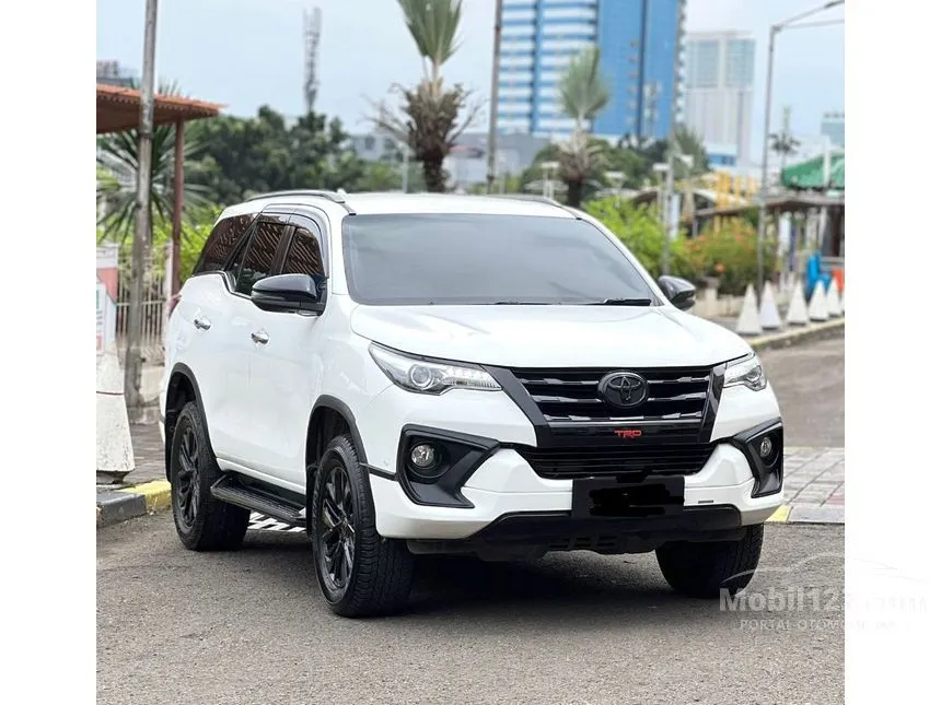 2019 Toyota Fortuner VRZ 4X2 SUV