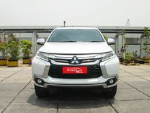 Mitsubishi Pajero Sport 2.4 Dakar Ultimate AT 2017 Putih Km.40rb an
