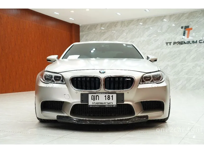 2015 BMW M5 Sedan
