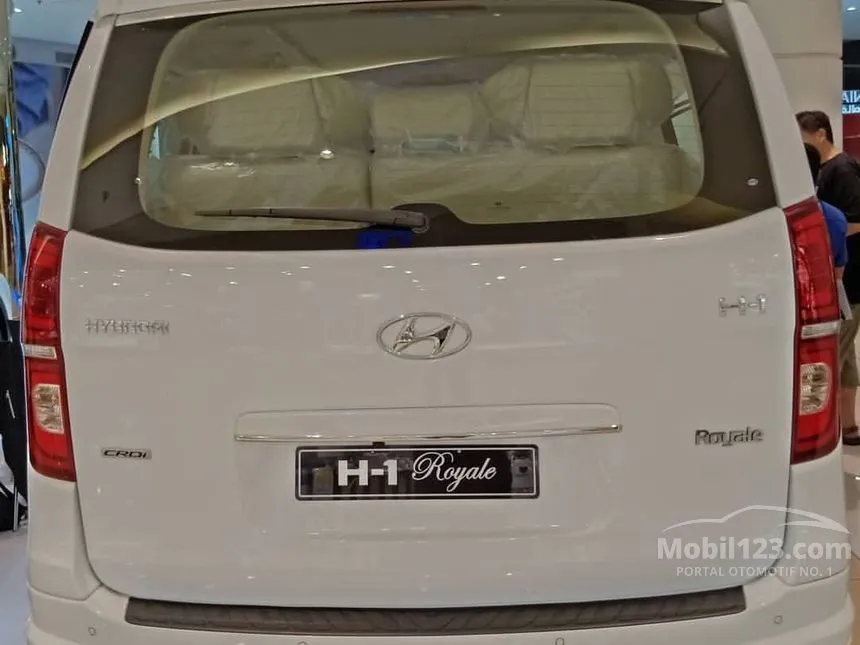 2021 Hyundai H-1 Royale Limited MPV