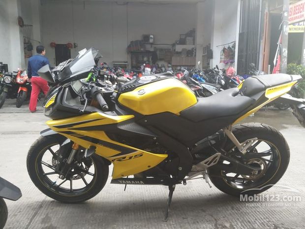 Yamaha Yzf R15 Motor Bekas Baru dijual di Dki-jakarta 