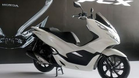 Video All-new Honda PCX, Tetap Lebih Mahal Dibanding Yamaha NMax