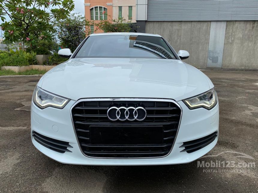  Jual  Mobil Audi  A6  2012 TFSI 2 0 di DKI Jakarta Automatic 