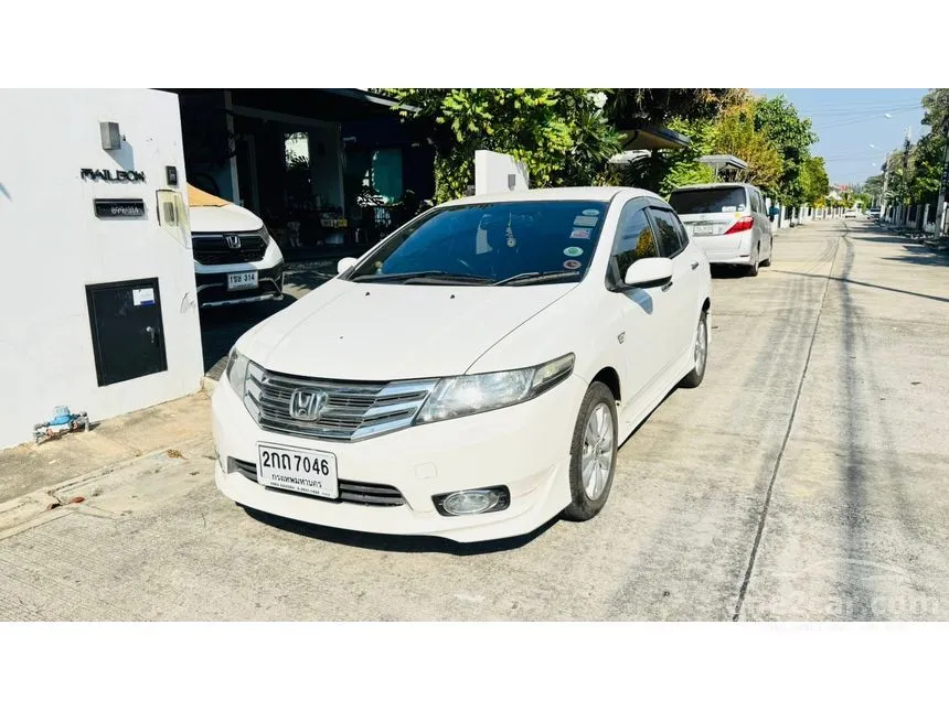 2013 Honda City V CNG Sedan