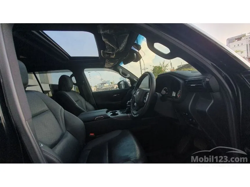 2023 Toyota Land Cruiser 300 VX-R SUV