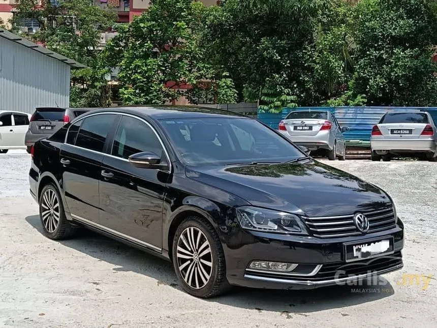 2012 Volkswagen Passat TSI Sport Sedan