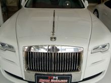 2016 Rolls-Royce Ghost 6.6 EWB Sedan
