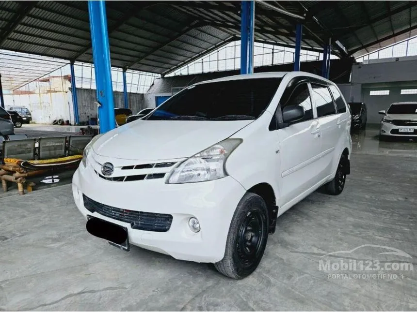 Jual Mobil Daihatsu Xenia 2015 X 1.3 di Sumatera Utara Manual MPV Putih Rp 118.000.000