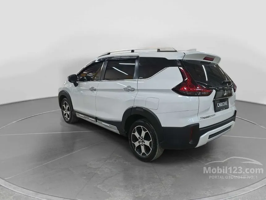 2021 Mitsubishi Xpander Cross MPV